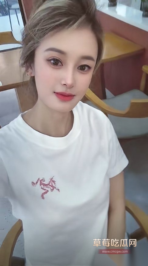 泉州小网红阿萍姐露脸吃鸡 5