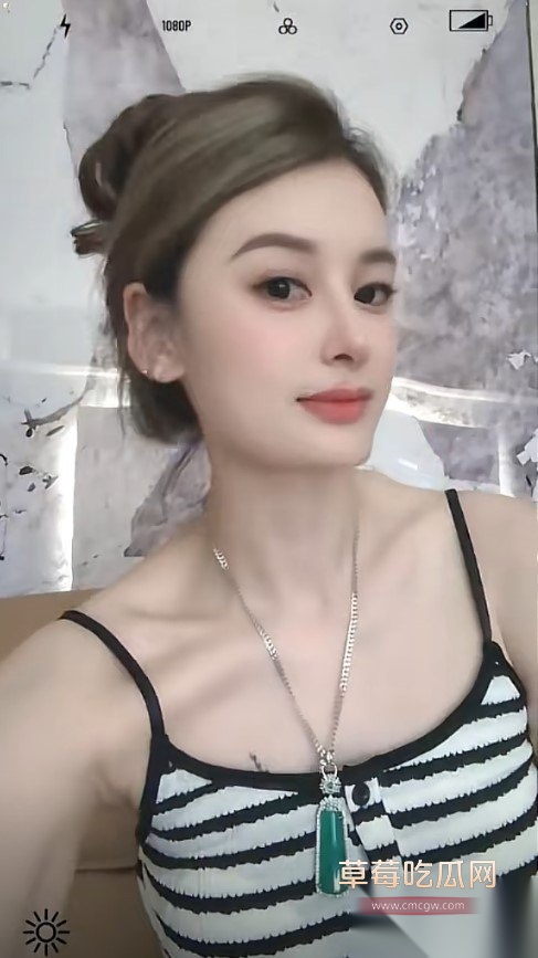 泉州小网红阿萍姐露脸吃鸡 6