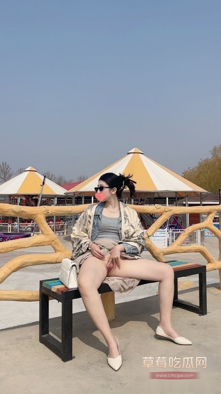 爱妻YY露出福利 10