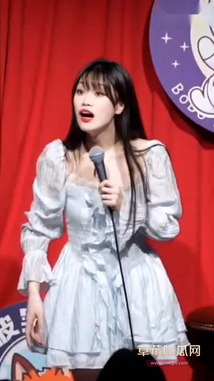 摸女演员腿被行政拘留十日 9