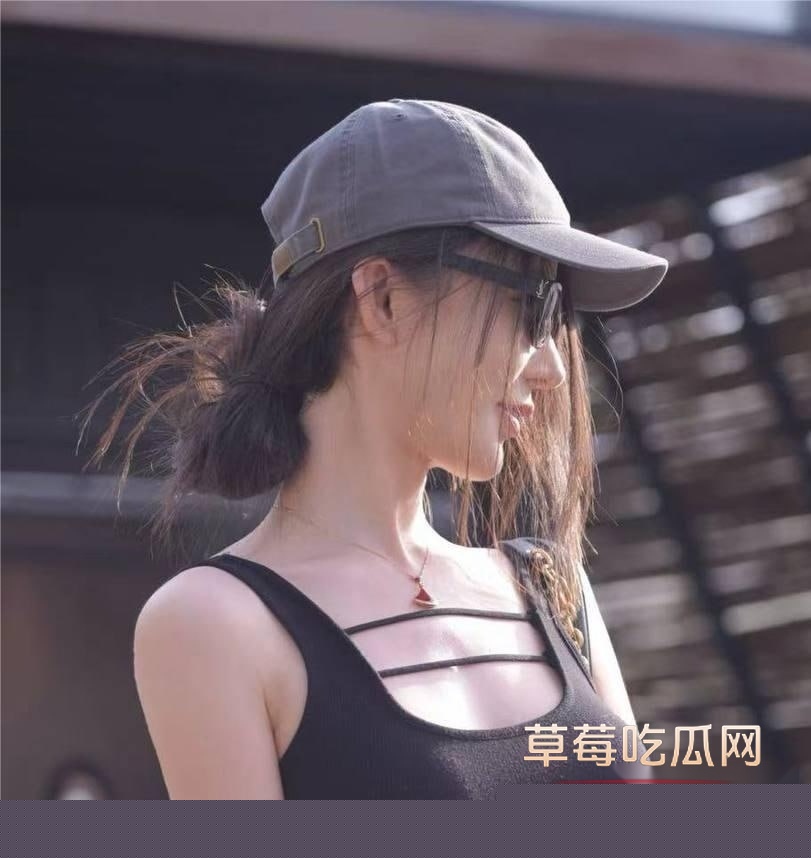 斗鱼颜值主播郁安楠翻车 4