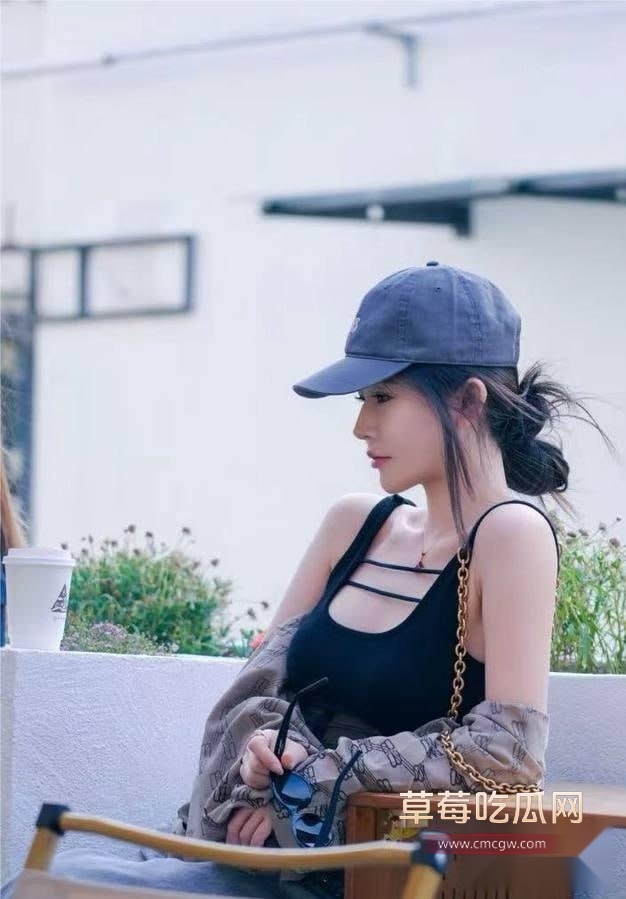 斗鱼颜值主播郁安楠翻车 7