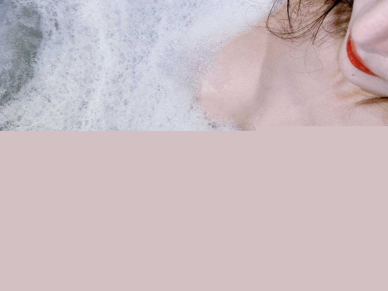 土豪高价定制王馨瑶写真套图 36