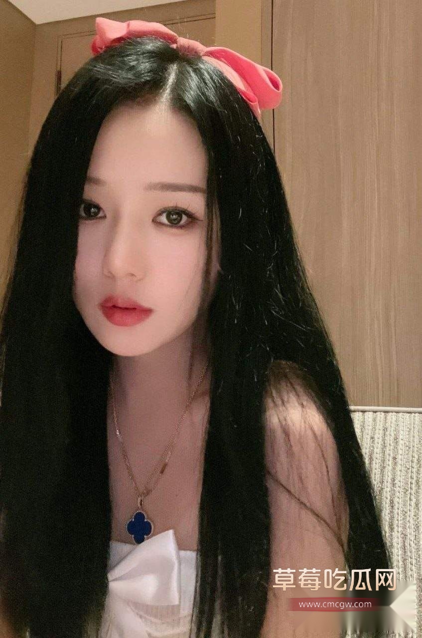 抖音网红yuyu性感私拍流出 7 抖音网红yuyu性感私拍流出 7