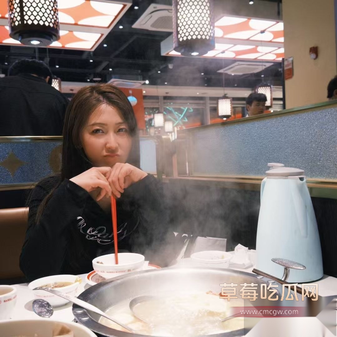 上海金山高中英语教师反差婊李爽 2