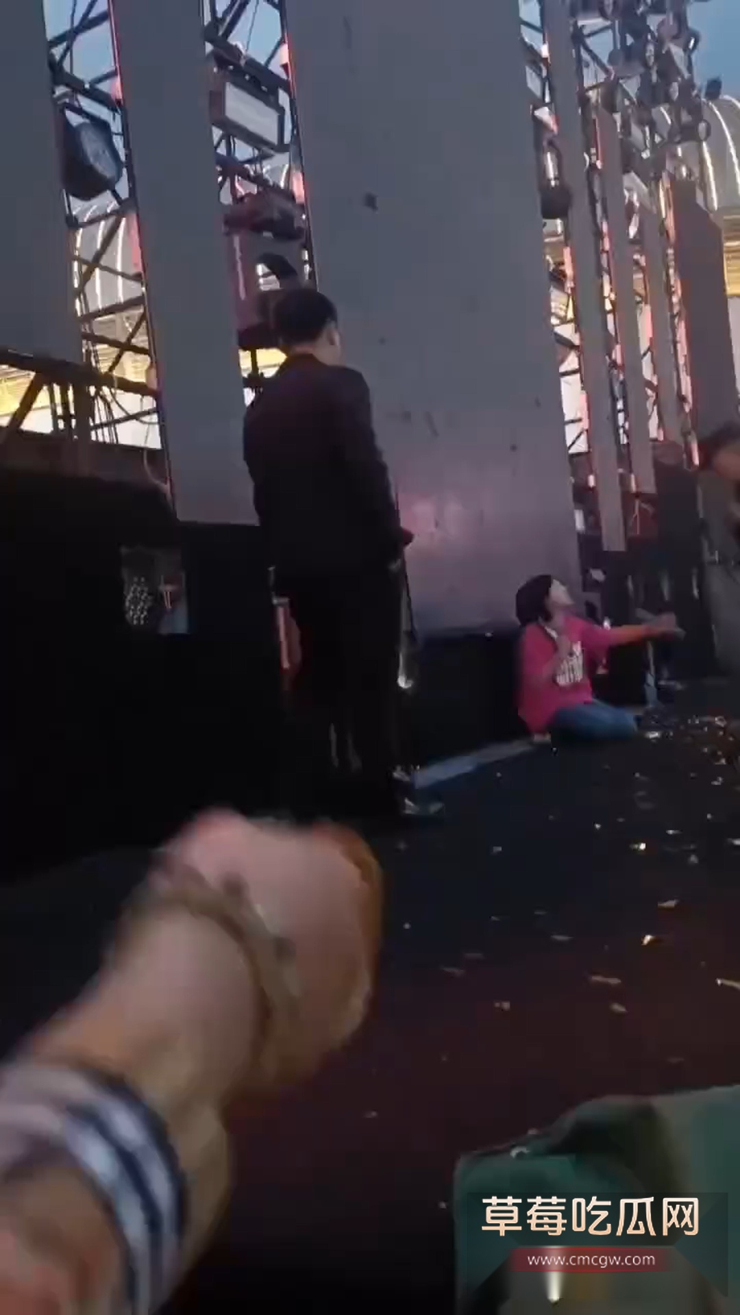 扎西光头 活动现场 3