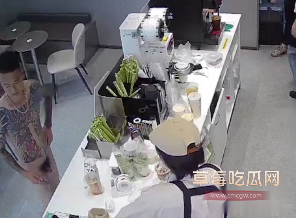 全裸抢劫 1 全裸抢劫 1