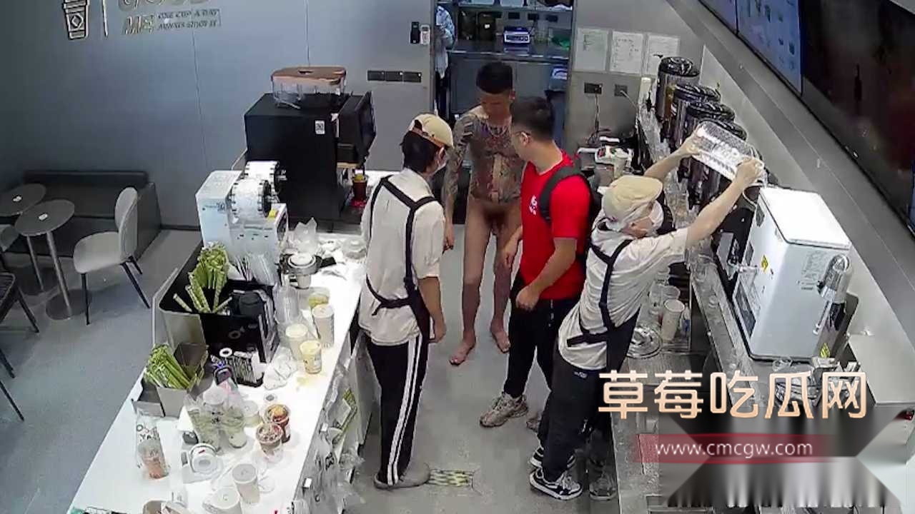 全裸抢劫 4 全裸抢劫 4