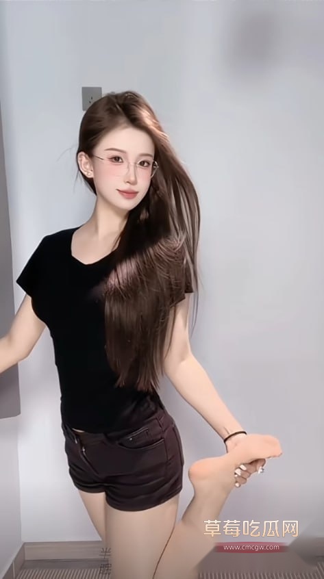 半眠学姐丝足福利 3 半眠学姐丝足福利 3