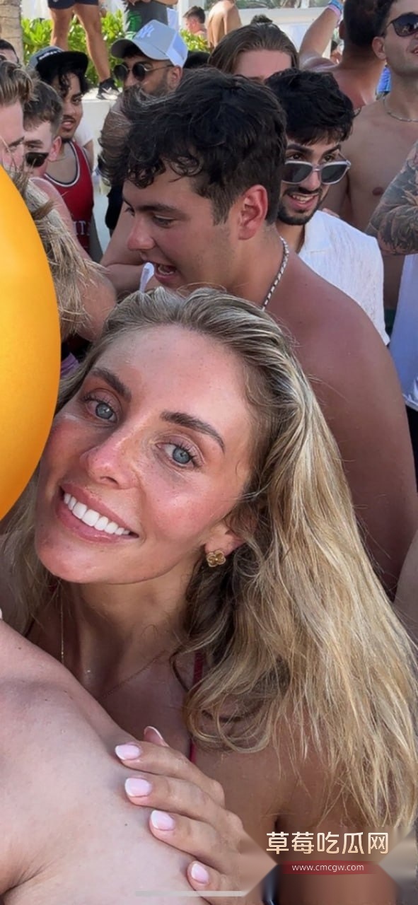 onlyFans创作者Bonnie被捕 1 onlyFans创作者Bonnie被捕 1