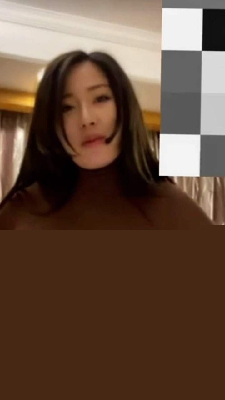 寂寞少妇一对一裸聊 6