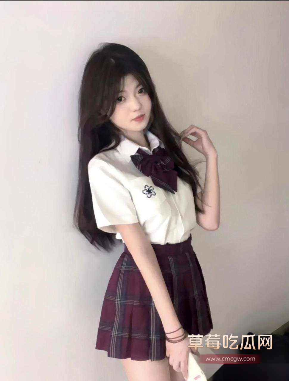 内蒙古高中生欠操母狗王妍兮 2 内蒙古高中生欠操母狗王妍兮 2