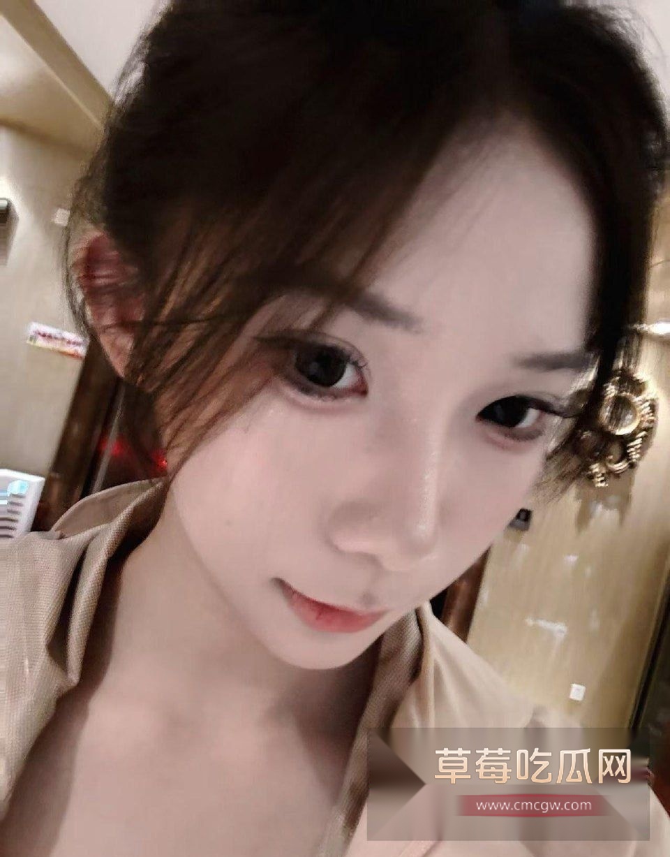 百万网红六六酱私拍泄密3 百万网红六六酱私拍泄密3