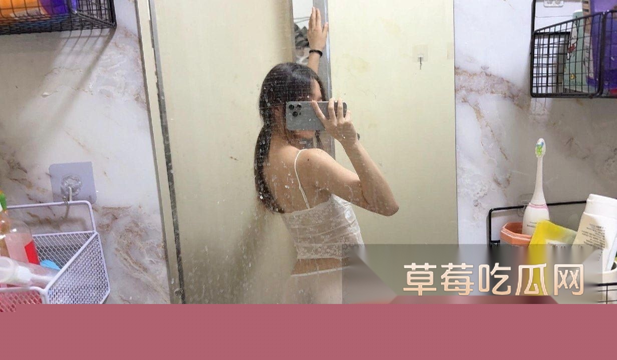 百万网红六六酱私拍泄密5 百万网红六六酱私拍泄密5