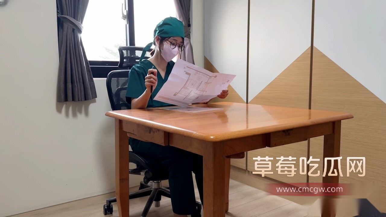 医师帮男子榨精 1