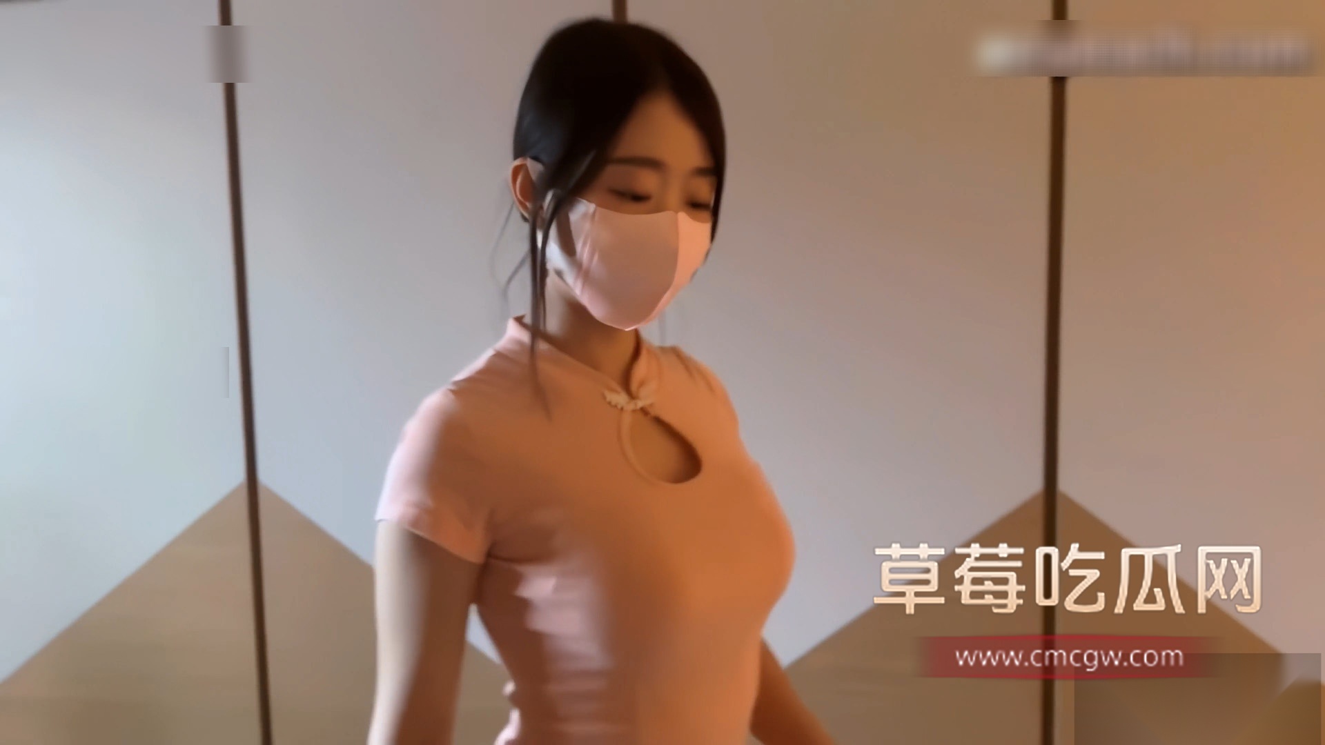 极为严格的女书法老师 1