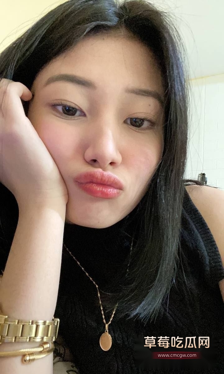 人妻黄玲约炮金主 11