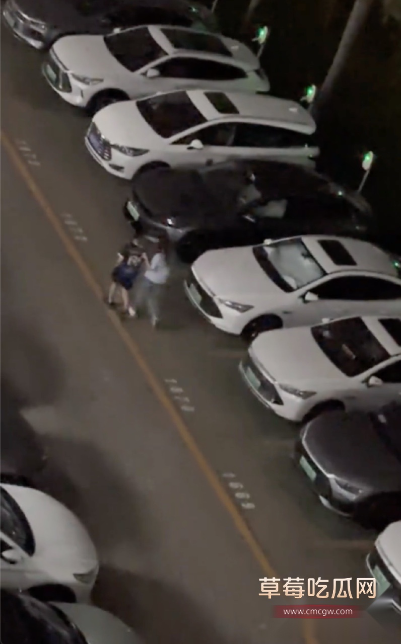 纯爱战神不肯倒下4.jpg 纯爱战神不肯倒下4.jpg