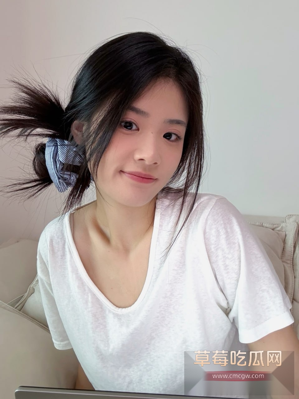 大一学妹援交 1