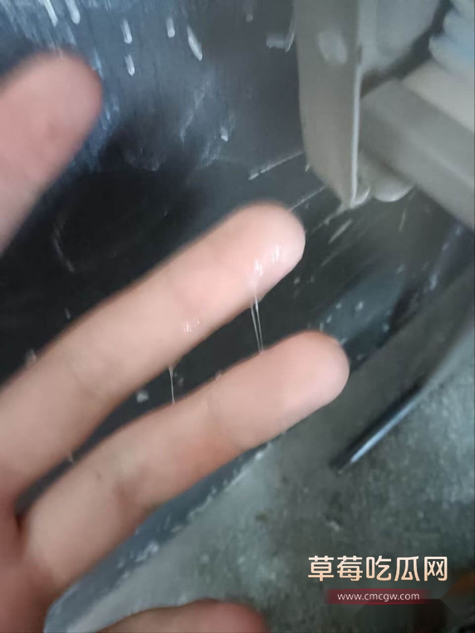 高考前高三学生教室里不雅行为1.jpg 高考前高三学生教室里不雅行为1.jpg