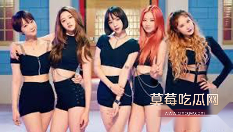 韩国女团成员Jennie酒后遭路人骚扰 6 韩国女团成员Jennie酒后遭路人骚扰 6