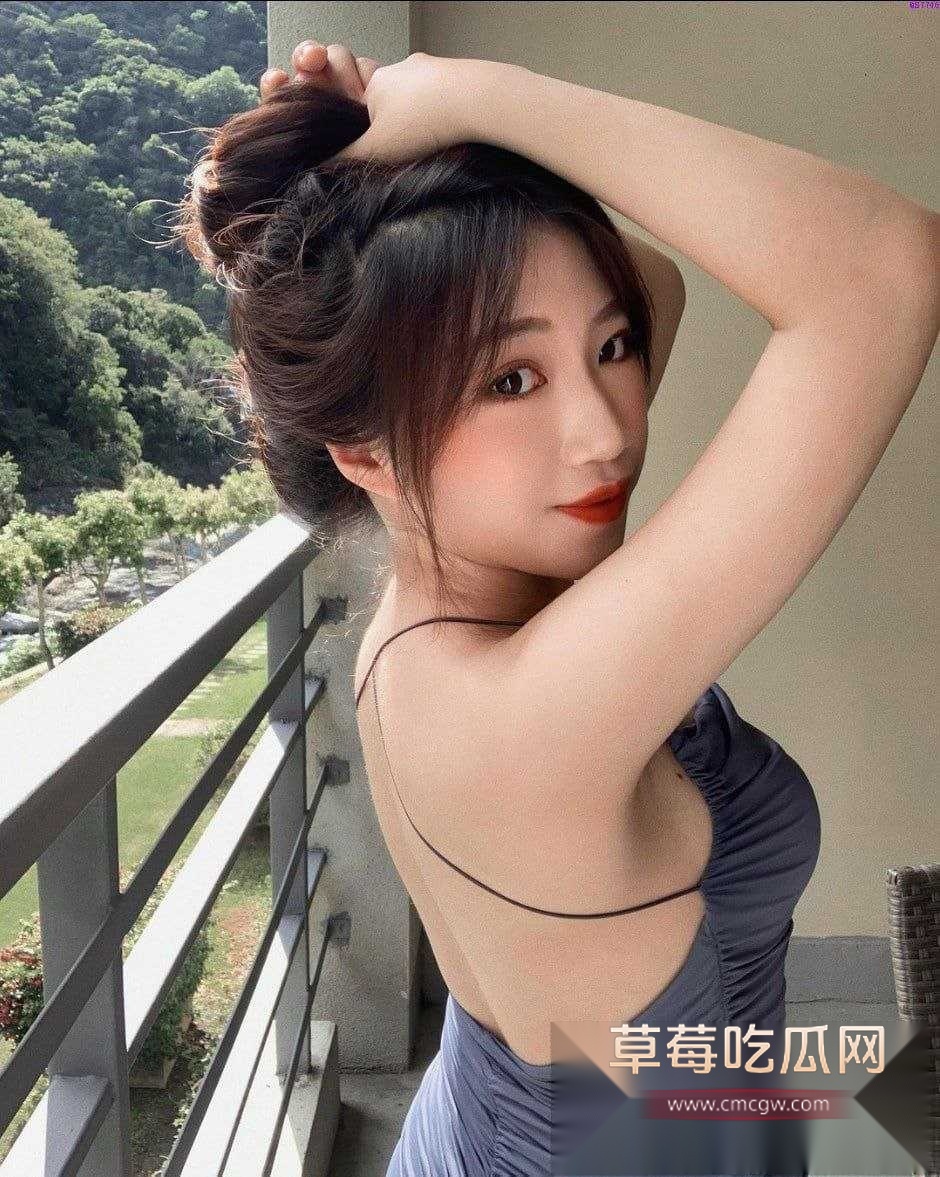 小网红与金主爸爸拍摄的调教视频 3