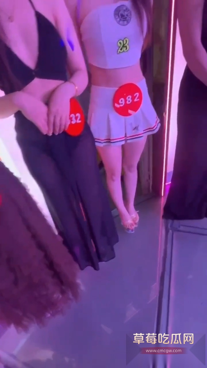 KTV夜店色情场面合集 4 KTV夜店色情场面合集 4