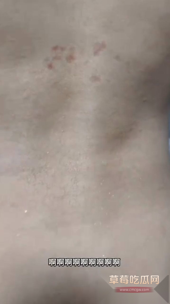 冲进卫生间强上妹妹 7