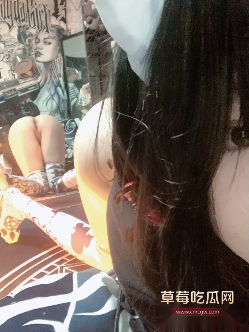 美女道具自慰 2