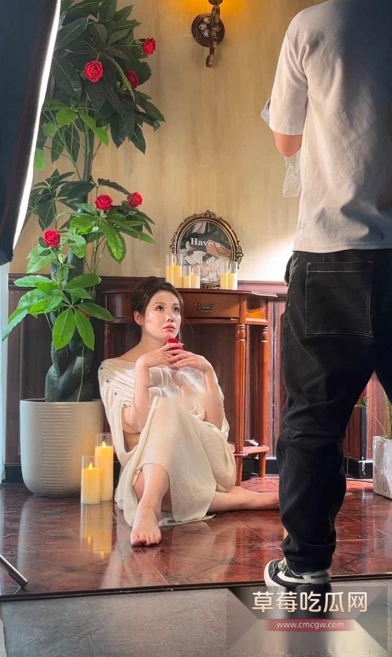 模特拍摄走光  3