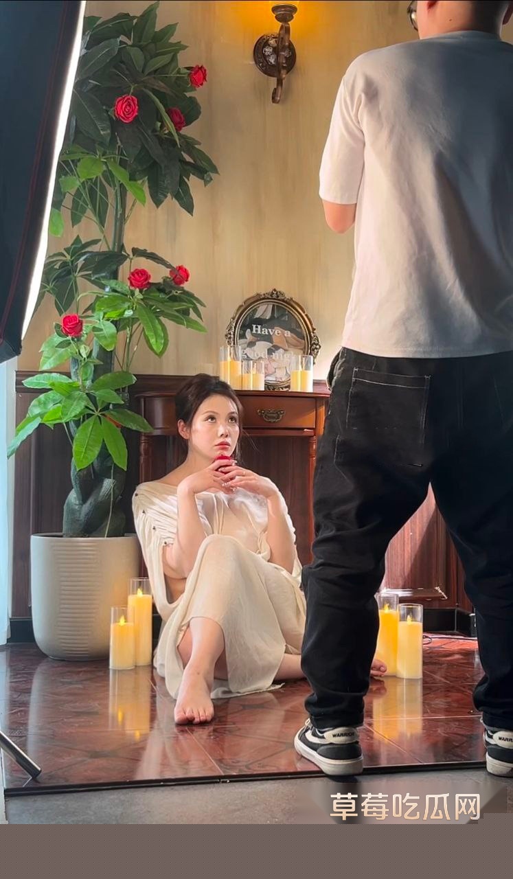 模特拍摄走光  4