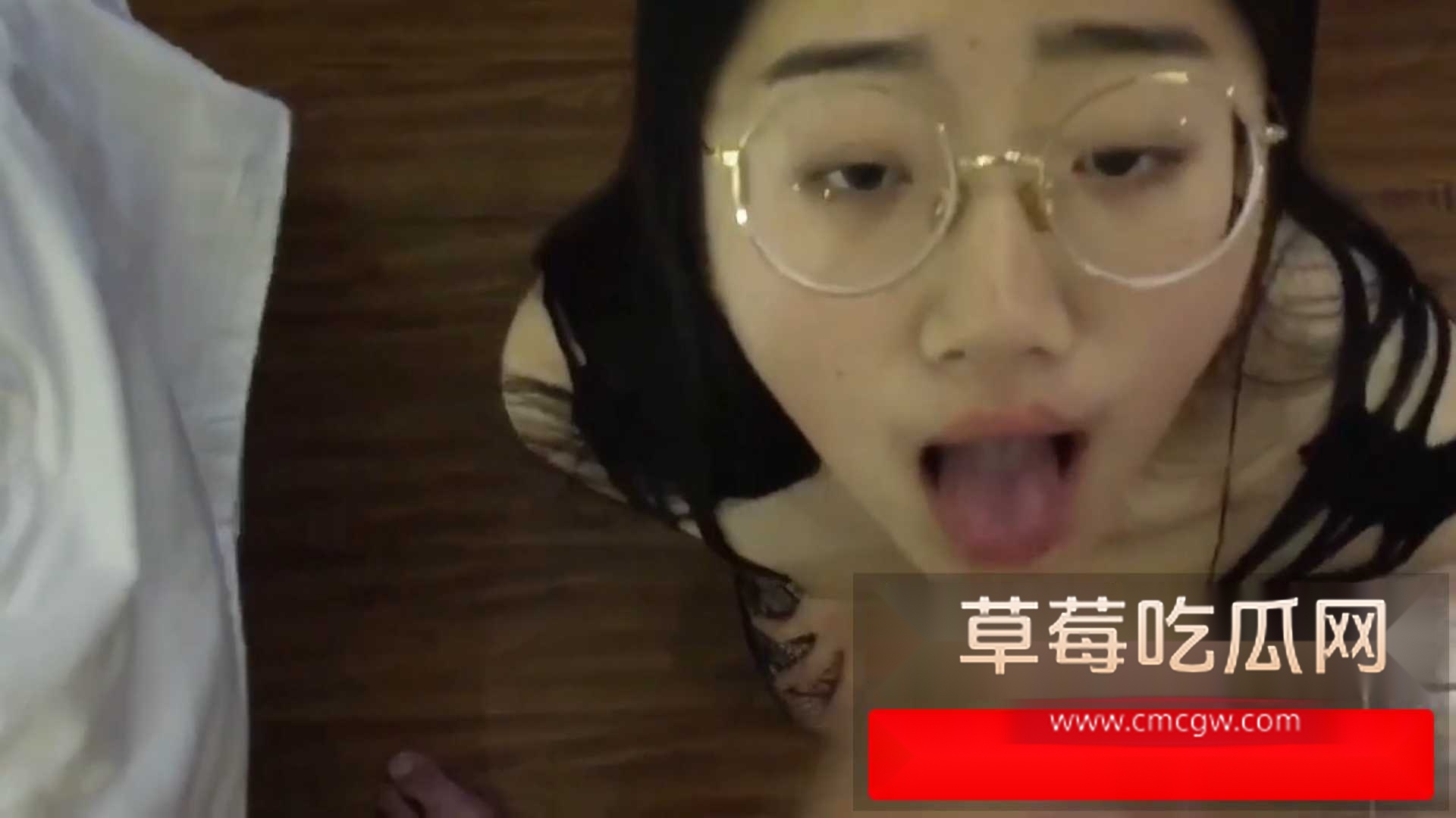 重庆极品反差母狗邓阿冰 2