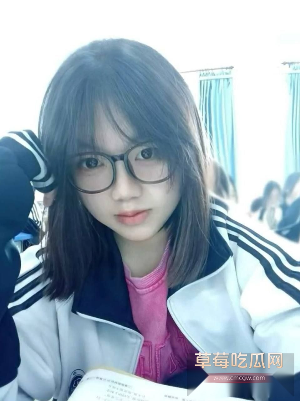 科高女生宿舍自慰 1