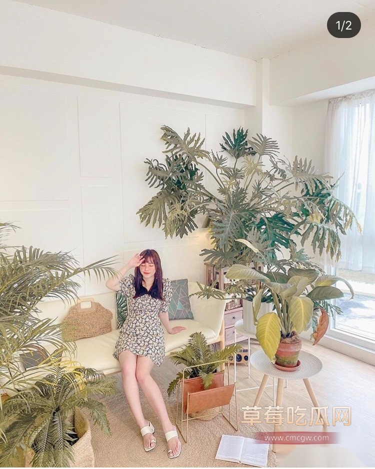 爆乳美容师上班时间被领导调教 6