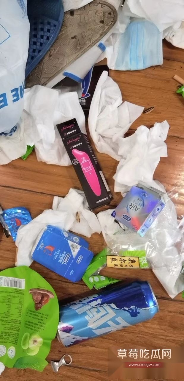 三女一男床板干断 4 三女一男床板干断 4