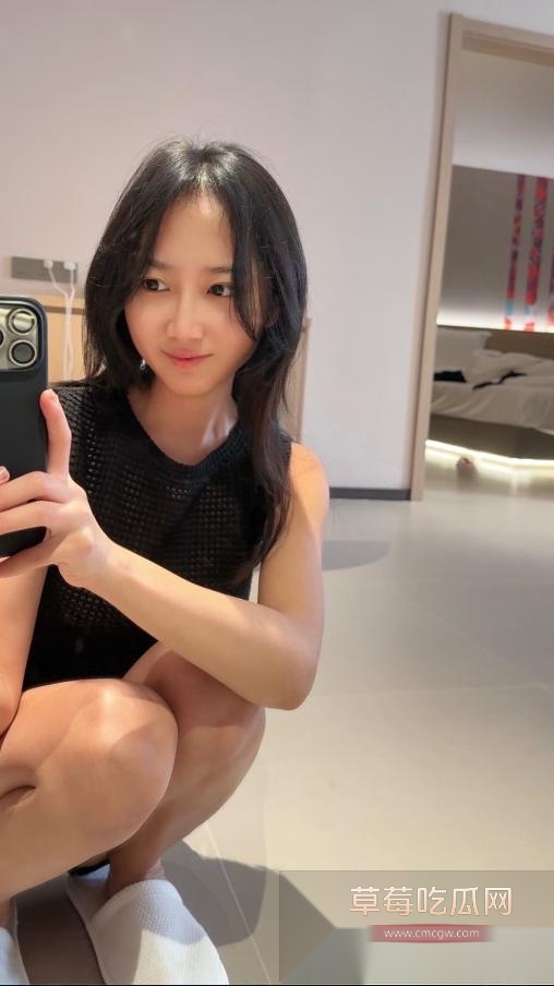 网红温柔馨馨64.jpg 网红温柔馨馨64.jpg