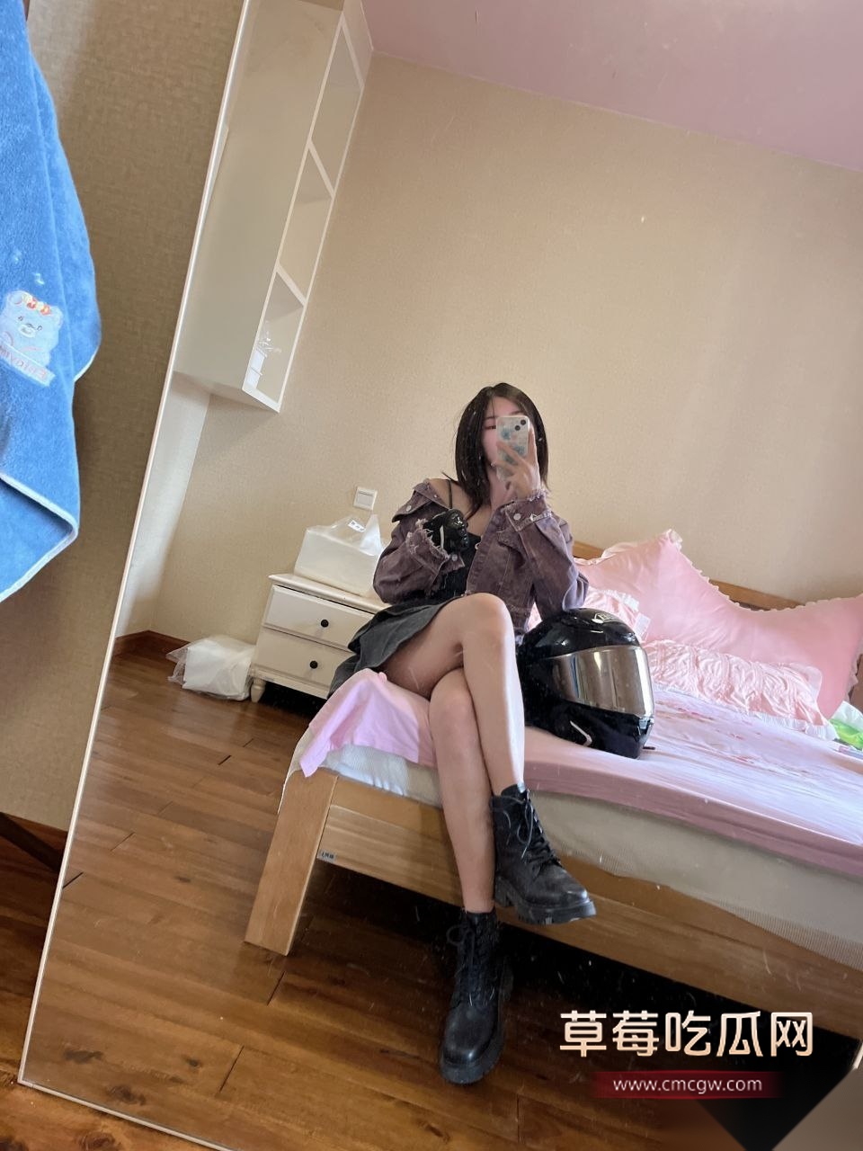 成都卖逼的机车网红 3 成都卖逼的机车网红 3