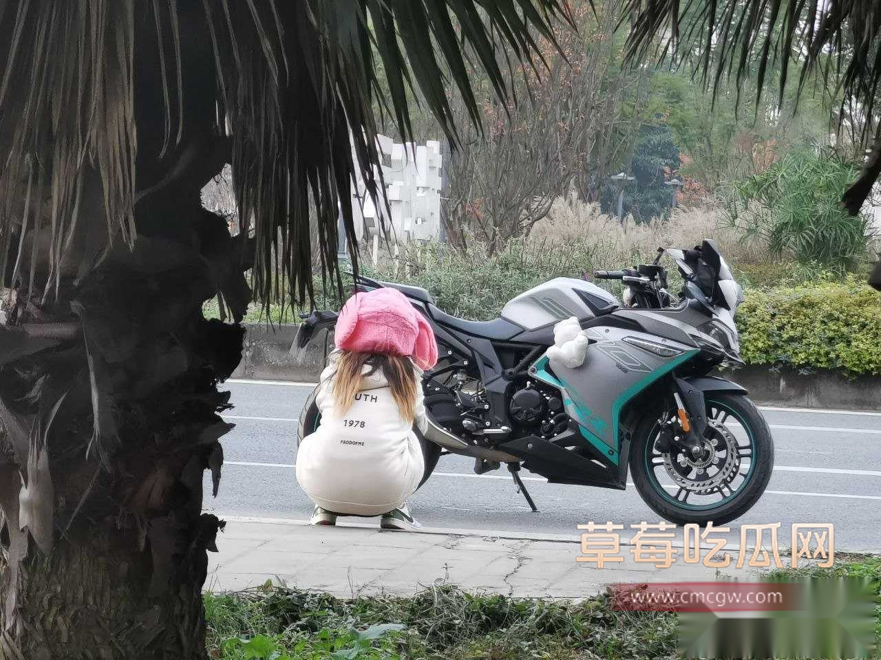 成都卖逼的机车网红 6 成都卖逼的机车网红 6