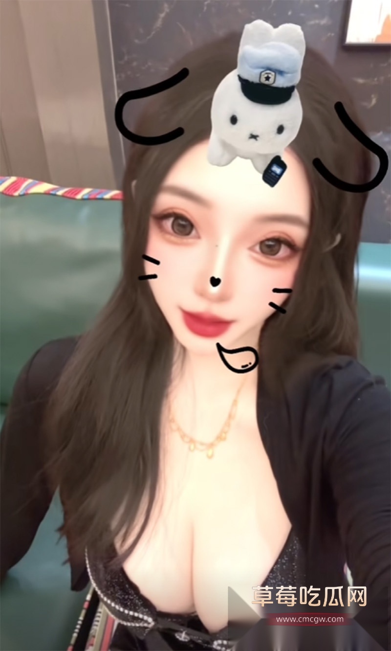 抖音大奶擦边主播奶糖 4