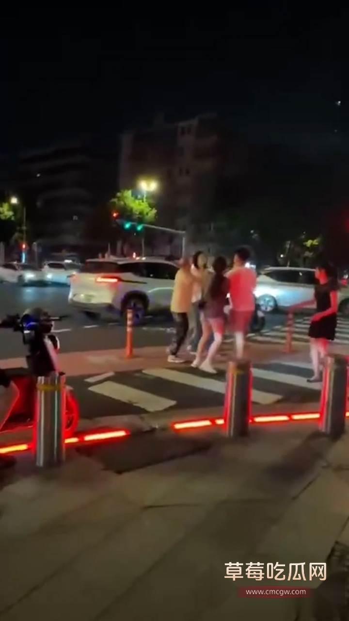 珠海街头突发冲突 2