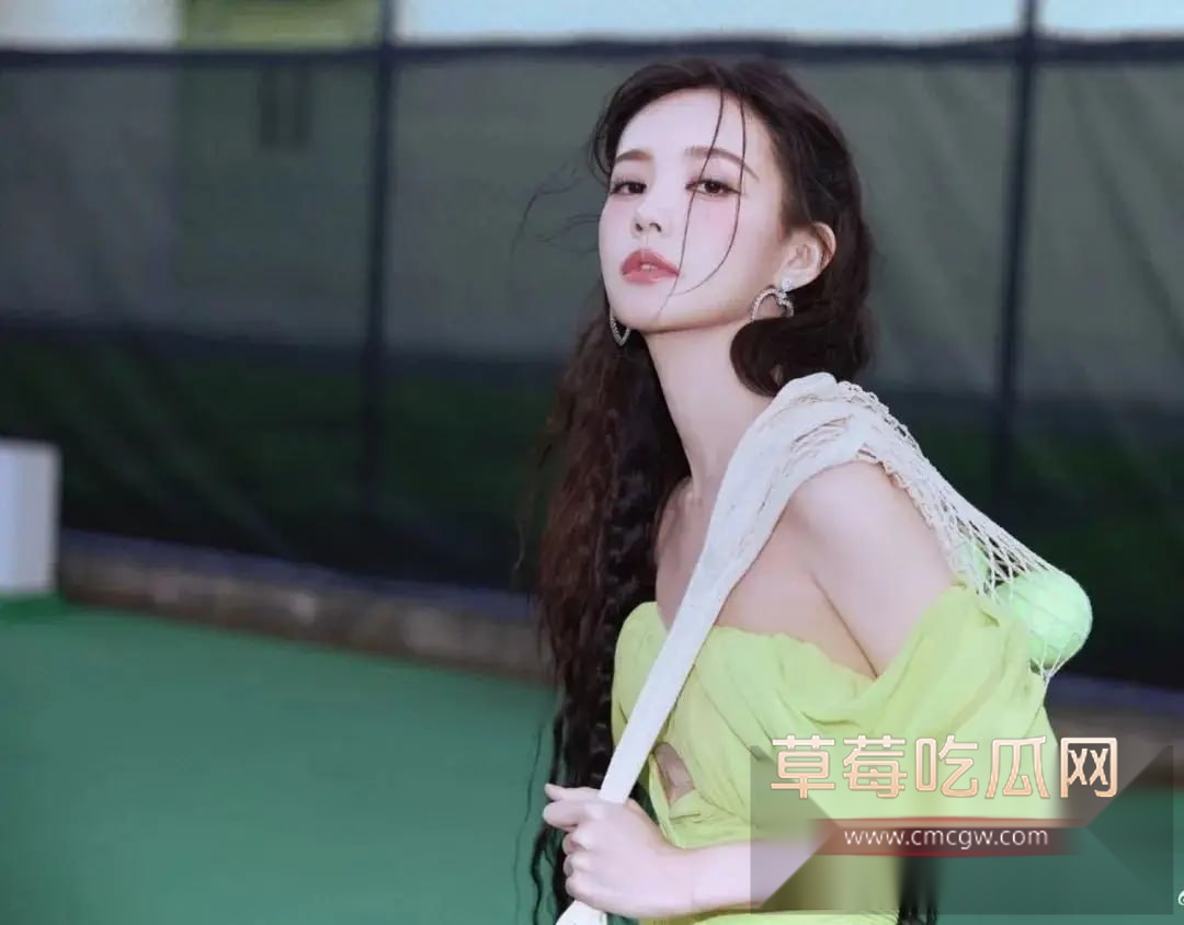 李一桐走光 4 李一桐走光 4