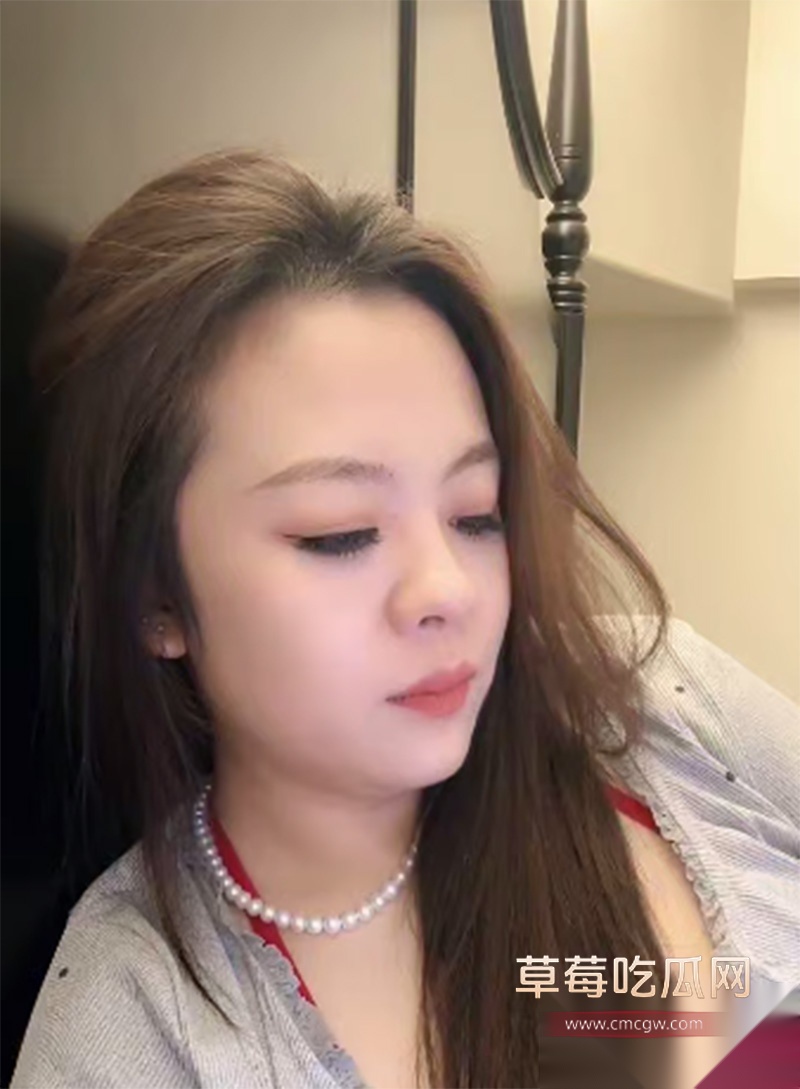 内射怀孕中的小姨子 6