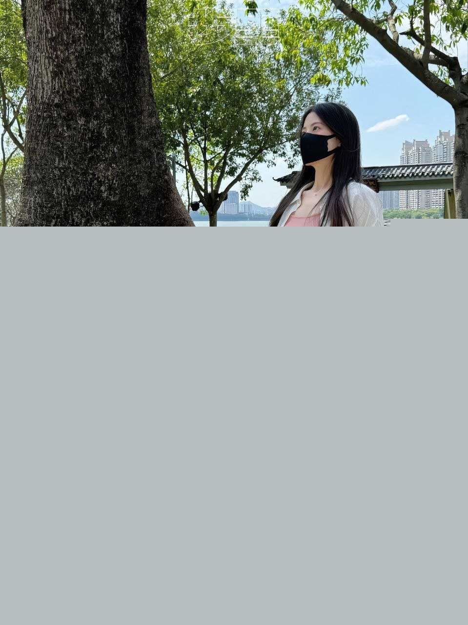 抖音三十万粉丝的玉足博主小步里 3