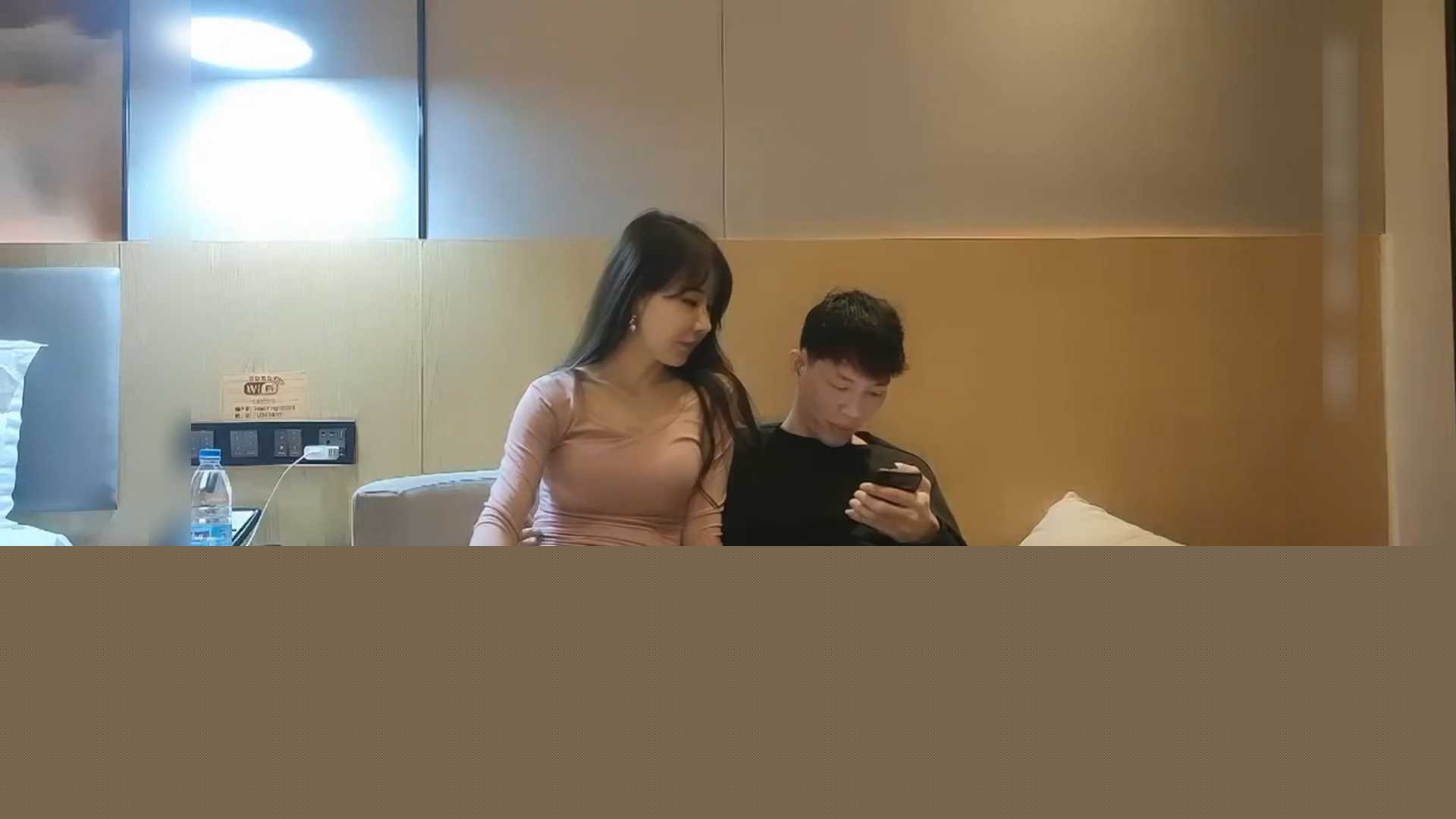 约高颜值白靴性感妹子 3 约高颜值白靴性感妹子 3