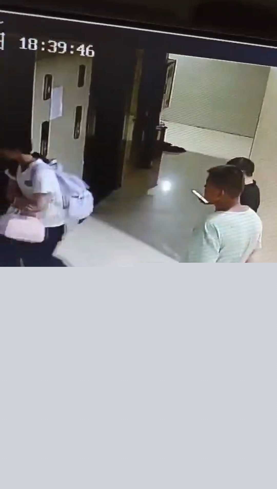 重庆华岩镇西苑六号小区人贩子 2 重庆华岩镇西苑六号小区人贩子 2