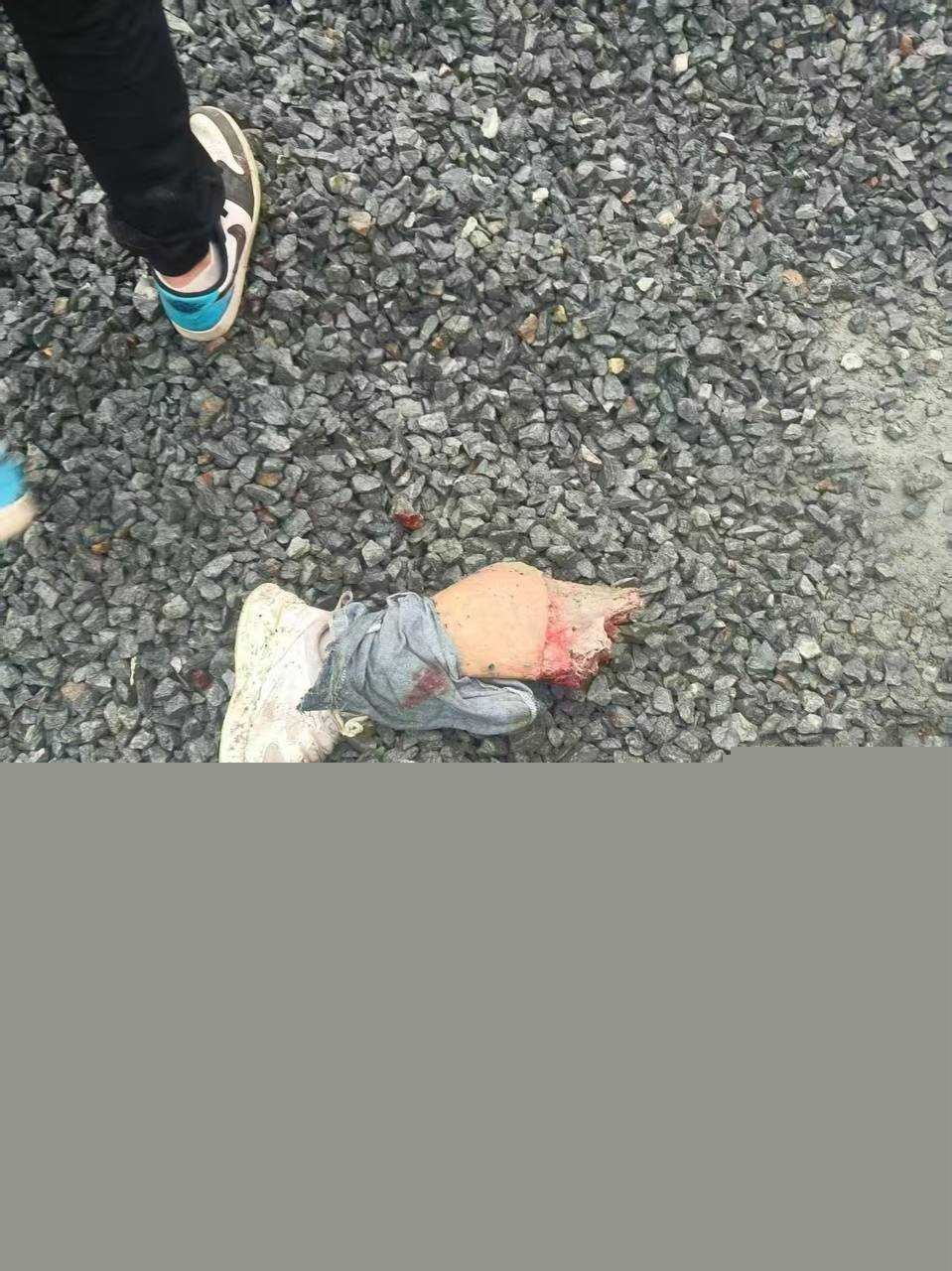 重庆高架发生严重车祸 6 重庆高架发生严重车祸 6