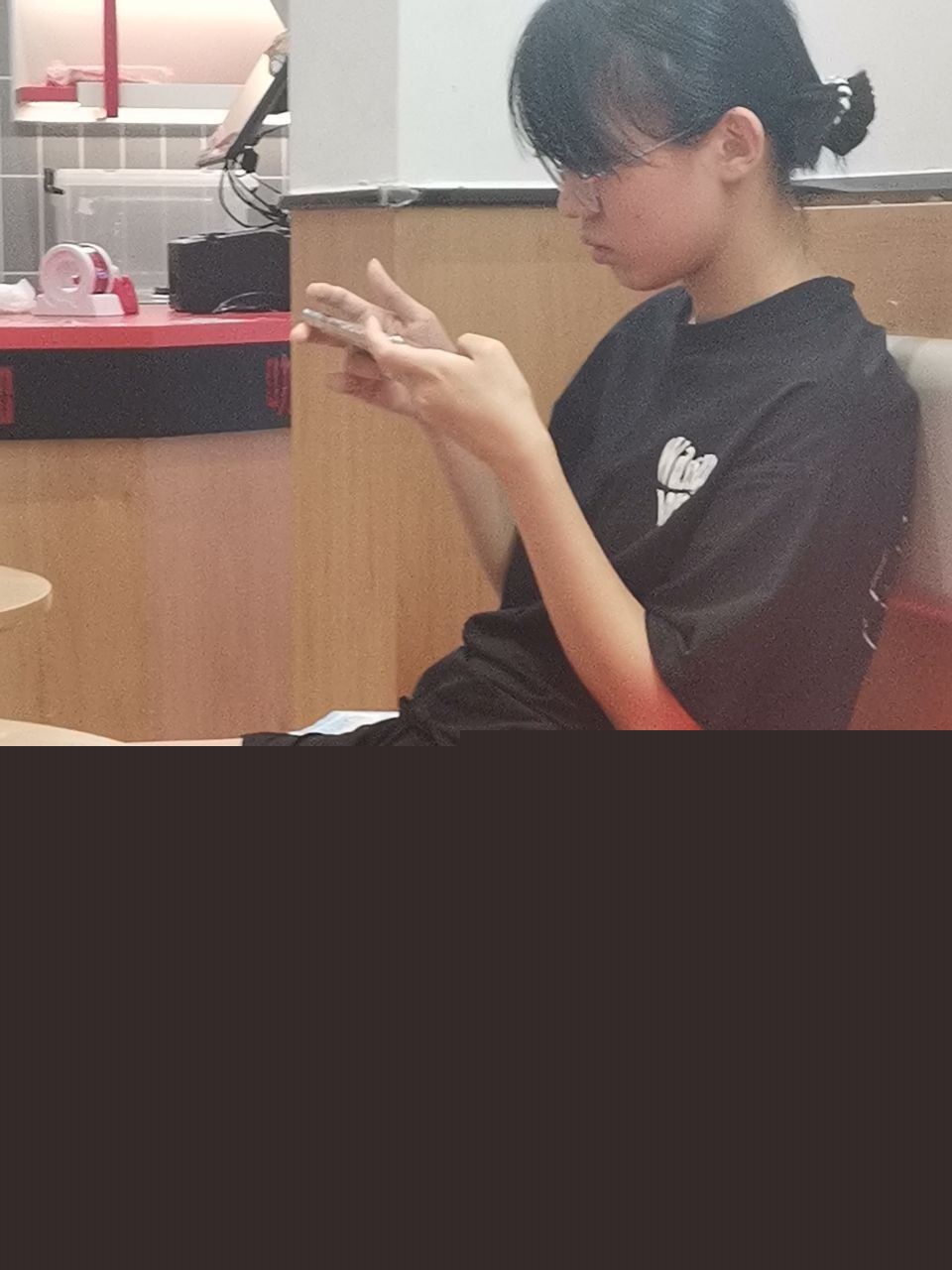 表弟偷拍表姐洗澡1 表弟偷拍表姐洗澡1