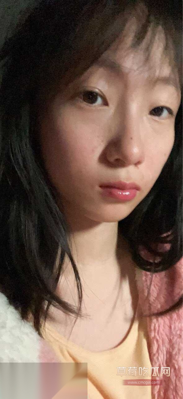 刘思函2.jpg 刘思函2.jpg