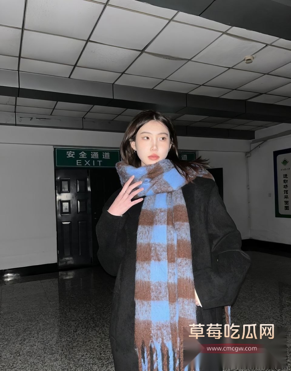 女大学生与男友私密视频 2 女大学生与男友私密视频 2