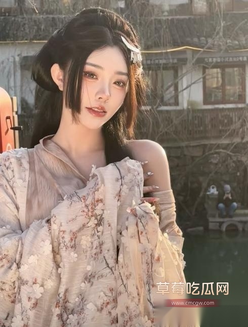 林祉小言直播露点 3